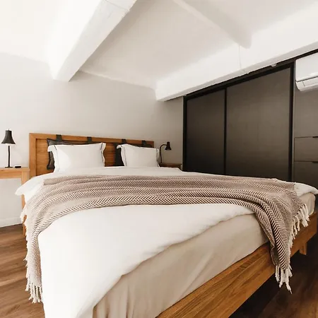 Brand New Loft By Urban Rent Apartment